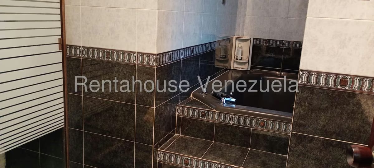 Apartamento (Multiples Niveles) en Alquiler en La Castellana, Distrito Metropolitano - 15