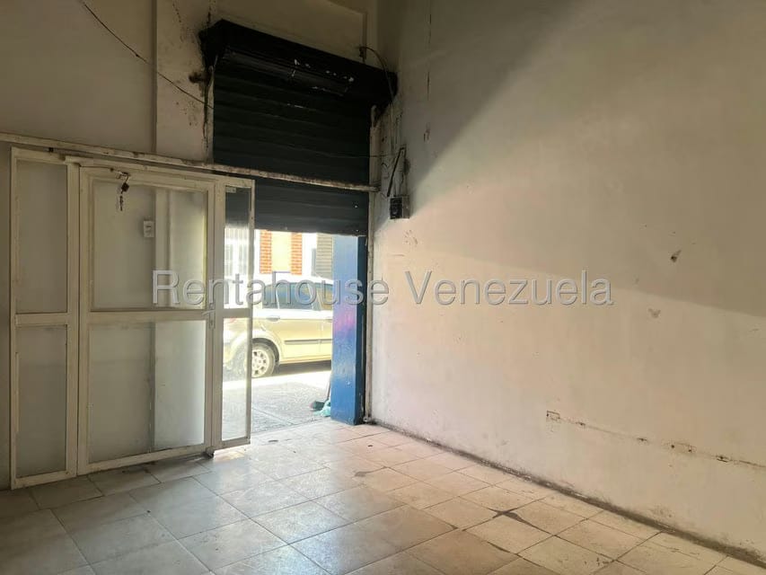 Casa (Multipes Niveles) en Venta en Centro, Aragua - 11