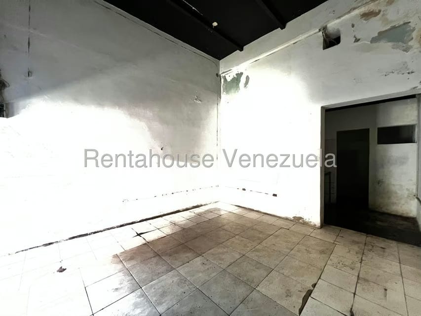 Casa (Multipes Niveles) en Venta en Centro, Aragua - 12