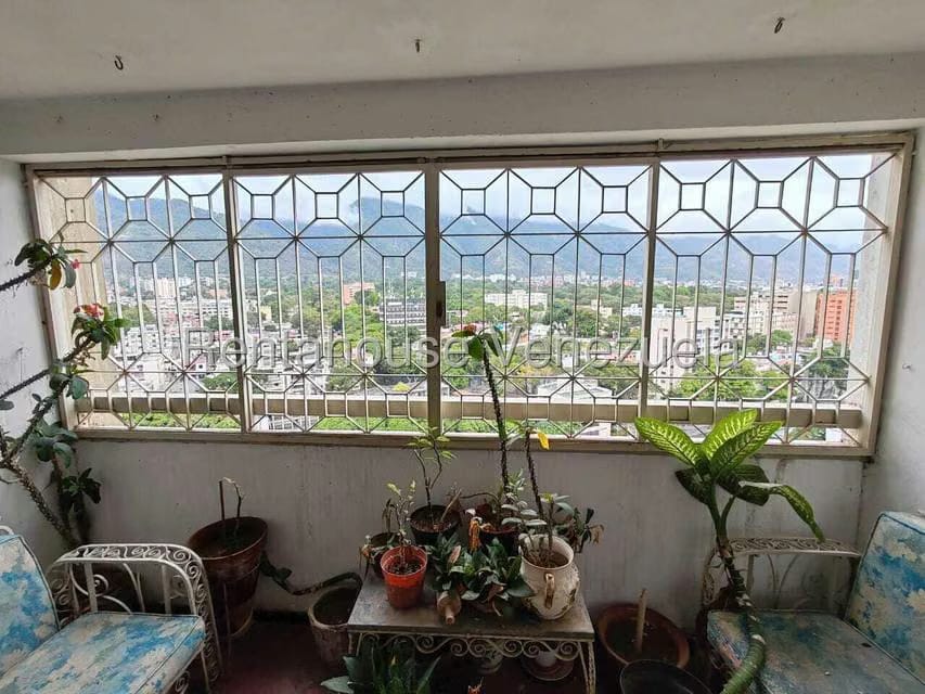 Apartamento (1 Nivel) en Alquiler en El Bosque, Distrito Metropolitano - 6