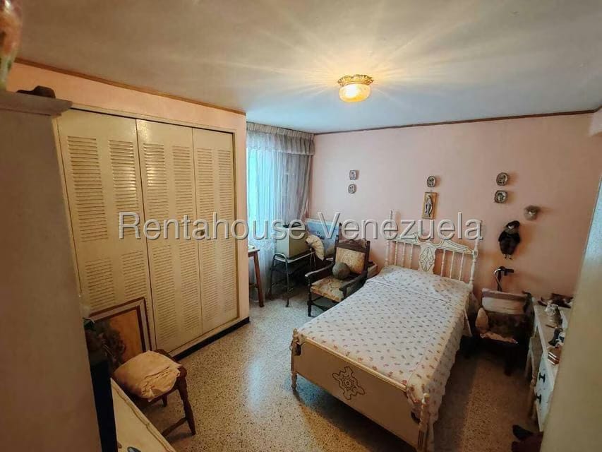 Apartamento (1 Nivel) en Alquiler en El Bosque, Distrito Metropolitano - 10