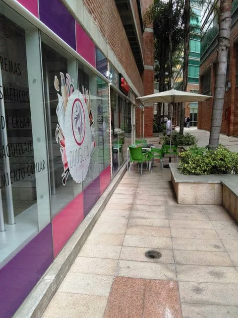 Comercial (Local Comercial) en Venta en Boleita Norte, Distrito Metropolitano - 5