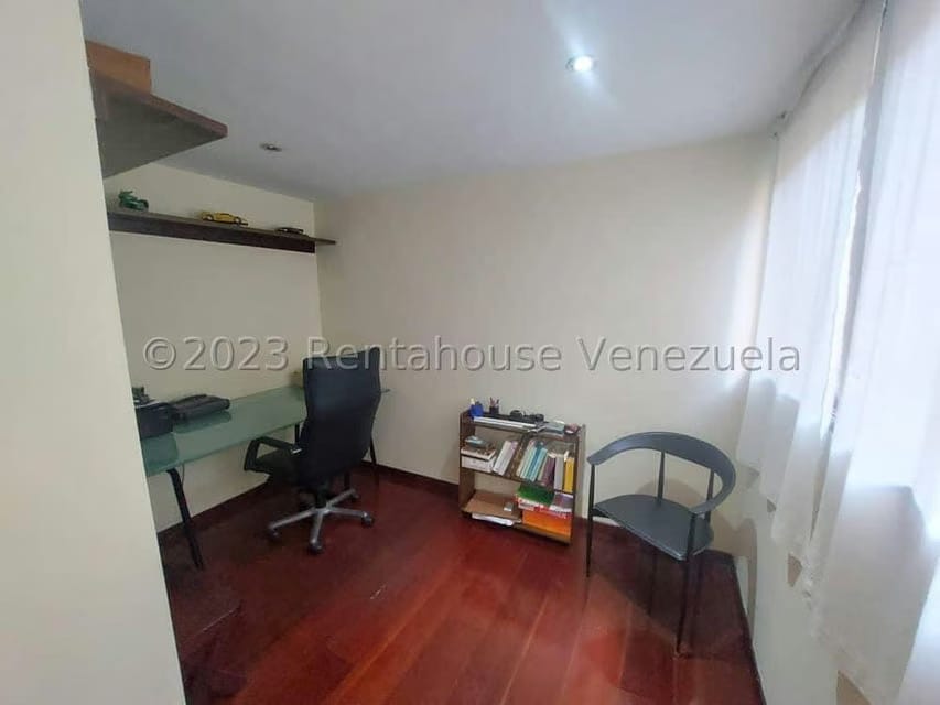 Apartamento (1 Nivel) en Venta en Miranda, Distrito Metropolitano - 27