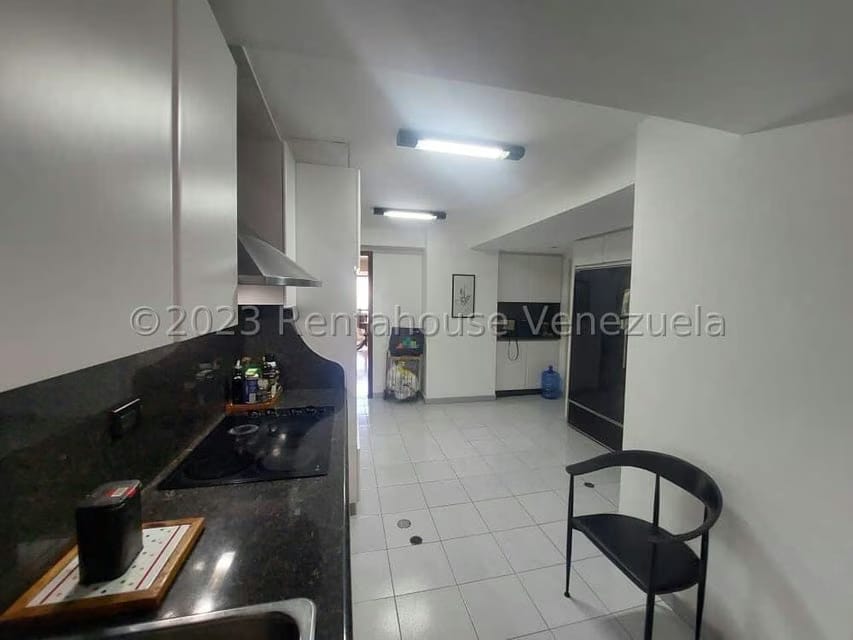 Apartamento (1 Nivel) en Venta en Miranda, Distrito Metropolitano - 28