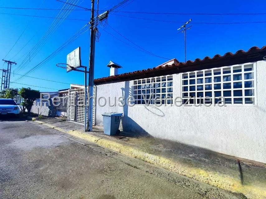 Casa (1 Nivel) en Venta en San Antonio, Nueva Esparta - 3