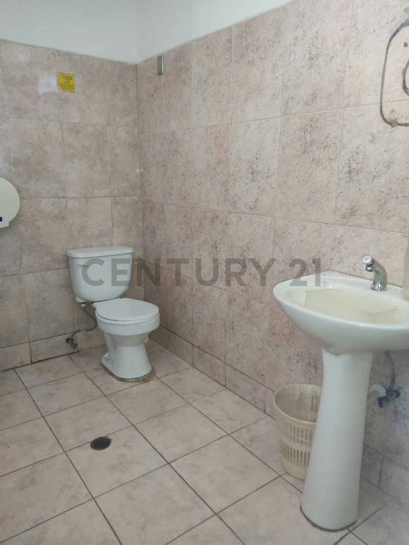 Venta De Local Comercial En C C Costa Atlántica. Av Atlántico, Puerto Ordaz - 16