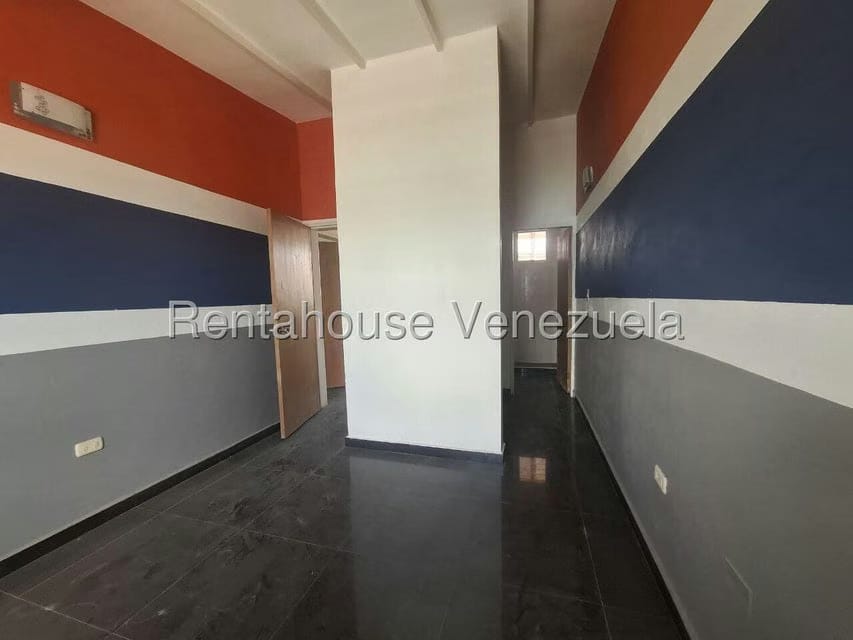 Casa (Duplex) en Alquiler en Trapiche Villas, Lara - 24