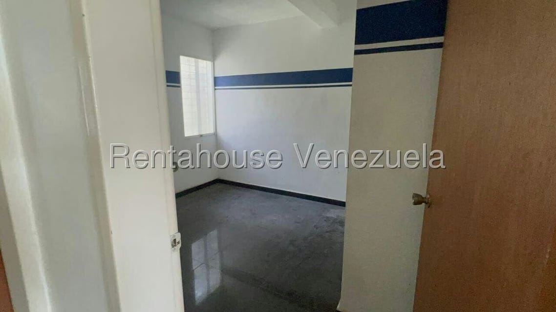 Casa (Duplex) en Alquiler en Trapiche Villas, Lara - 8