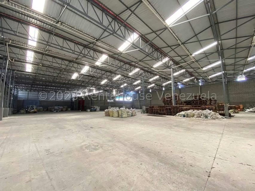 Comercial (Local Comercial) en Venta en Zona Industrial 2, Lara - 17