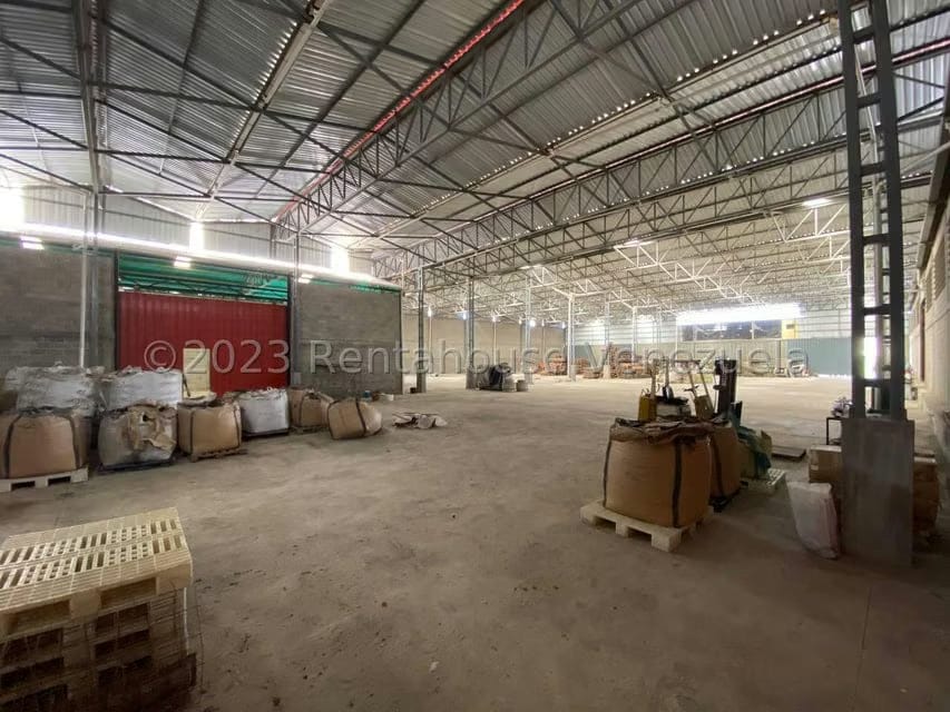 Comercial (Local Comercial) en Venta en Zona Industrial 2, Lara - 34