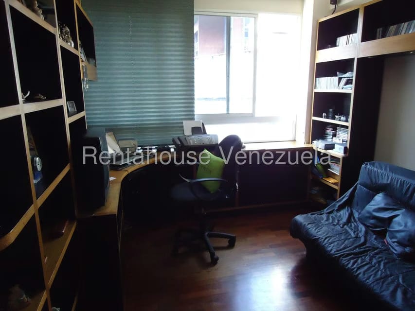 Apartamento (1 Nivel) en Alquiler en La Campiña, Distrito Metropolitano - 10