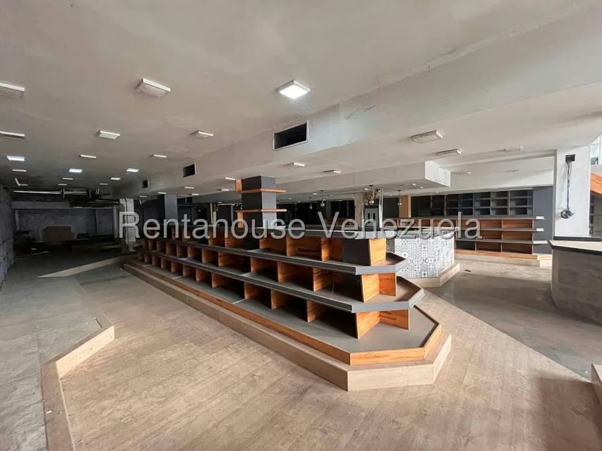 Comercial (Local Comercial) en Venta en Zona Centro, Aragua - 11