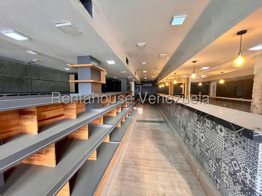 Comercial (Local Comercial) en Venta en Zona Centro, Aragua - 18
