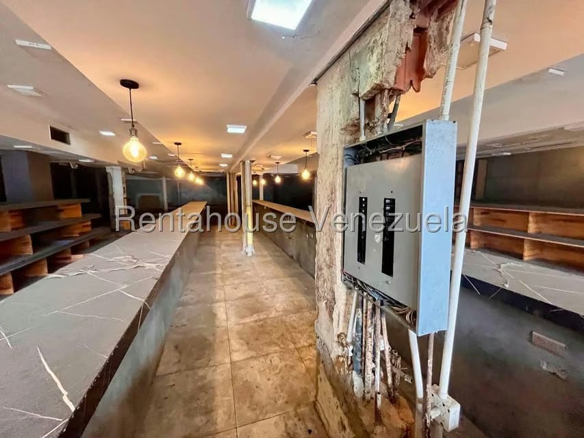 Comercial (Local Comercial) en Venta en Zona Centro, Aragua - 23