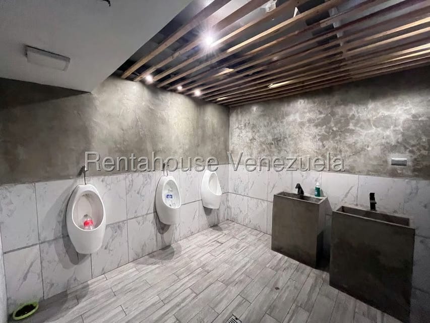 Comercial (Local Comercial) en Venta en Zona Centro, Aragua - 49