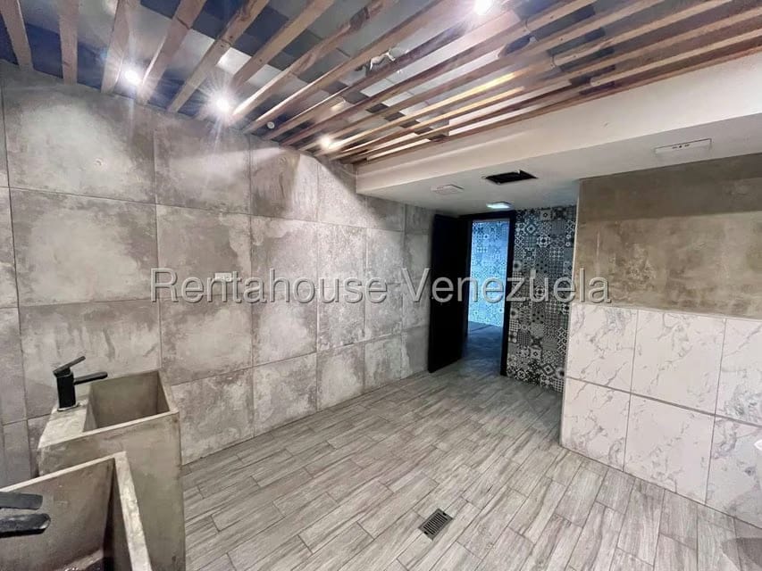 Comercial (Local Comercial) en Venta en Zona Centro, Aragua - 50