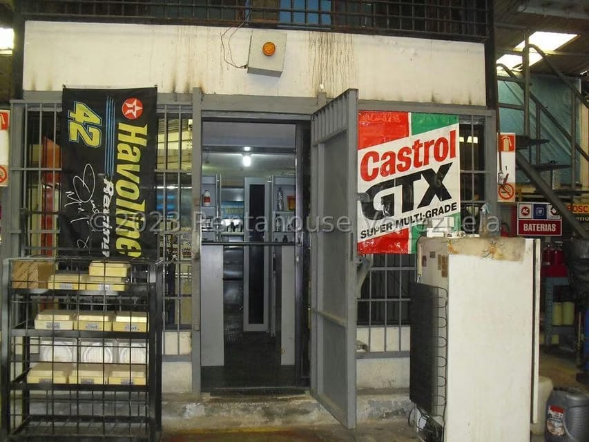 Comercial (Galpon - Deposito) en Venta en Boleita Sur, Distrito Metropolitano - 35