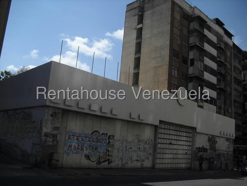 Comercial (Galpon - Deposito) en Venta en Boleita Sur, Distrito Metropolitano - 50