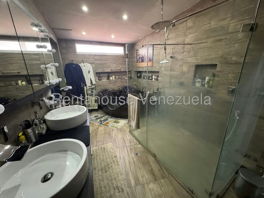 Apartamento (1 Nivel) en Venta en Loma Linda, Distrito Metropolitano - 36