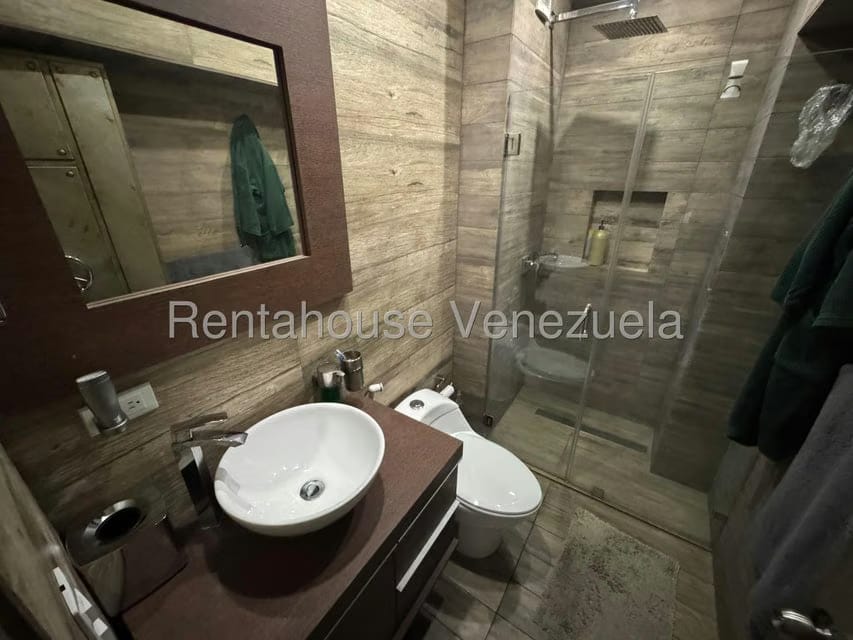 Apartamento (1 Nivel) en Venta en Loma Linda, Distrito Metropolitano - 38
