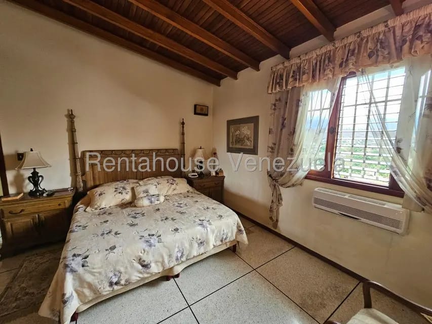 Casa (Multipes Niveles) en Venta en Prados del Este, Distrito Metropolitano - 22