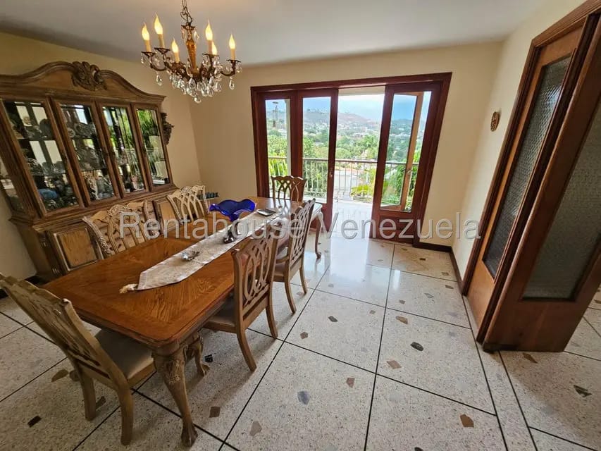 Casa (Multipes Niveles) en Venta en Prados del Este, Distrito Metropolitano - 8