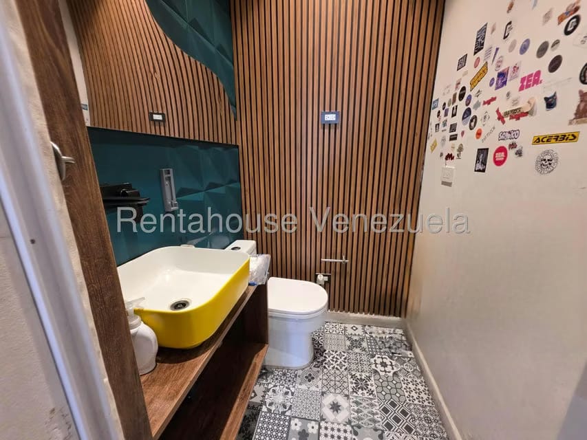 Comercial (Local Comercial) en Alquiler en Altamira, Distrito Metropolitano - 7