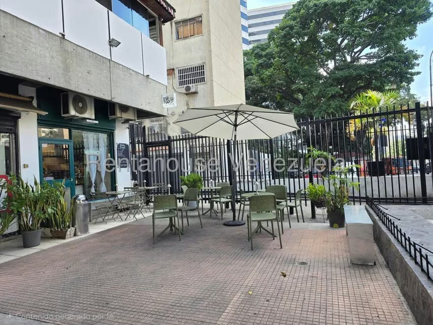 Comercial (Local Comercial) en Alquiler en Altamira, Distrito Metropolitano - 10