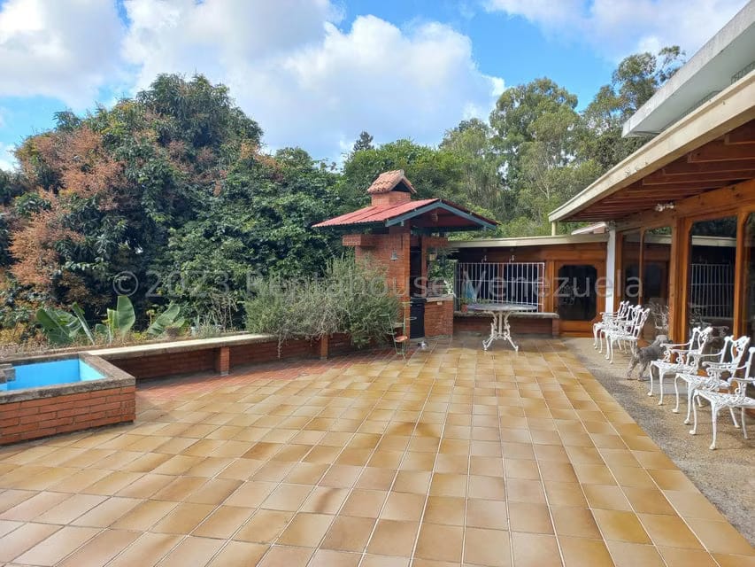 Casa (1 Nivel) en Venta en La Trinidad, Distrito Metropolitano - 8