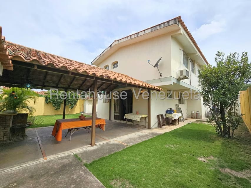 Casa (Duplex) en Venta en Barici, Lara - 24
