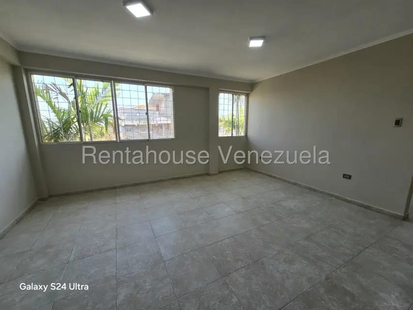Apartamento (1 Nivel) en Venta en Centro, Zulia - 4