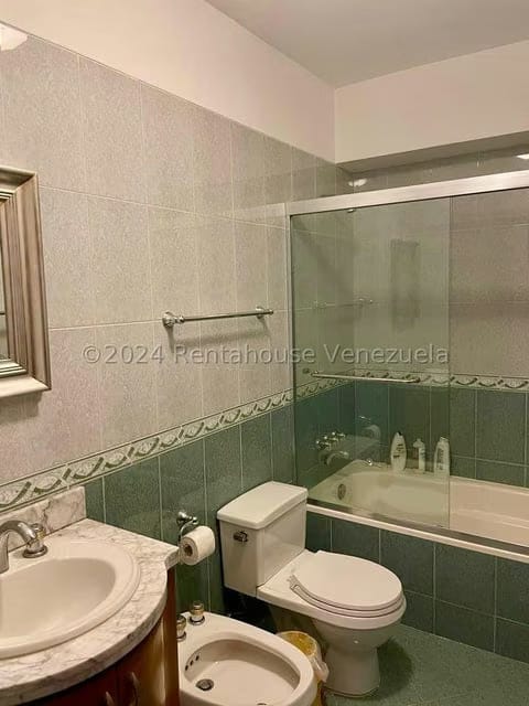 Apartamento (1 Nivel) en Venta en Lomas de Las Mercedes, Distrito Metropolitano - 14