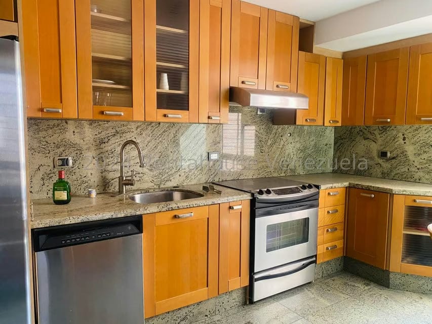 Apartamento (1 Nivel) en Venta en Lomas de Las Mercedes, Distrito Metropolitano - 6