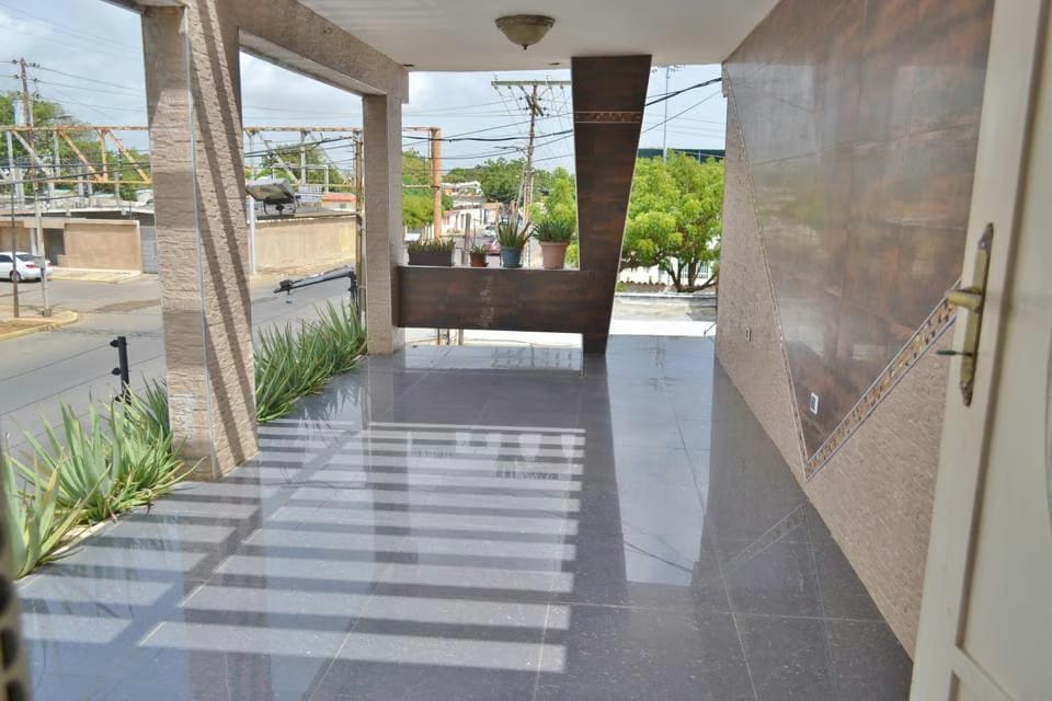 Casa (Duplex) en Venta en Monte Claro, Zulia - 17