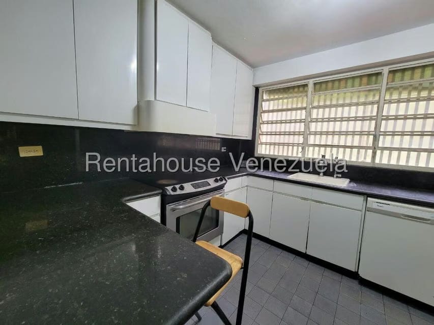 Casa (Duplex) en Venta en Colinas de Bello Monte, Distrito Metropolitano - 13