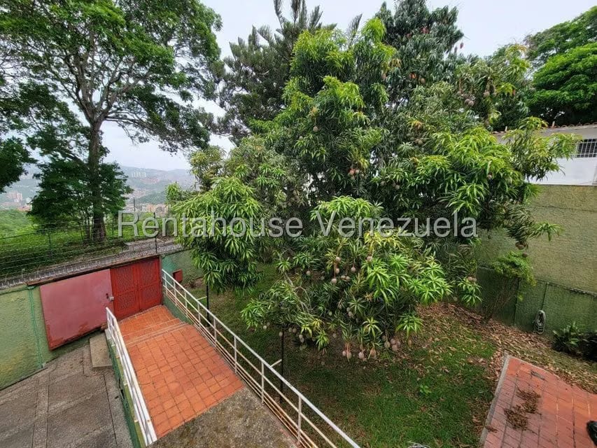 Casa (Duplex) en Venta en Colinas de Bello Monte, Distrito Metropolitano - 31