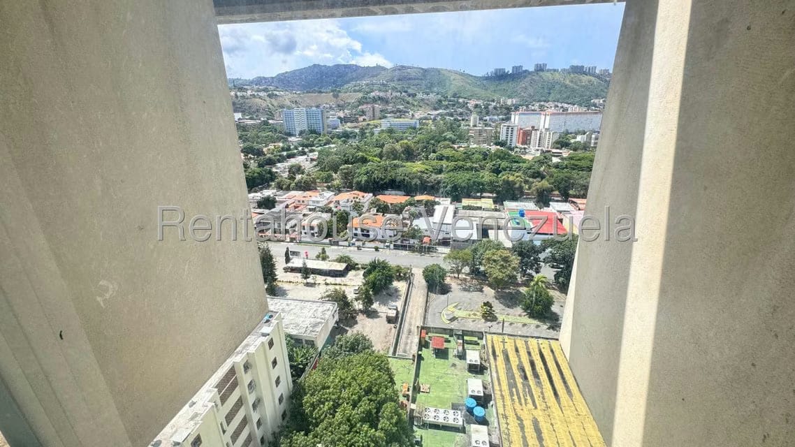 Comercial (Local Comercial) en Alquiler en Montalban I, Distrito Metropolitano - 12