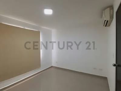 Townhouse en Alquiler de 3 niveles en Camino de Tarabana - 7