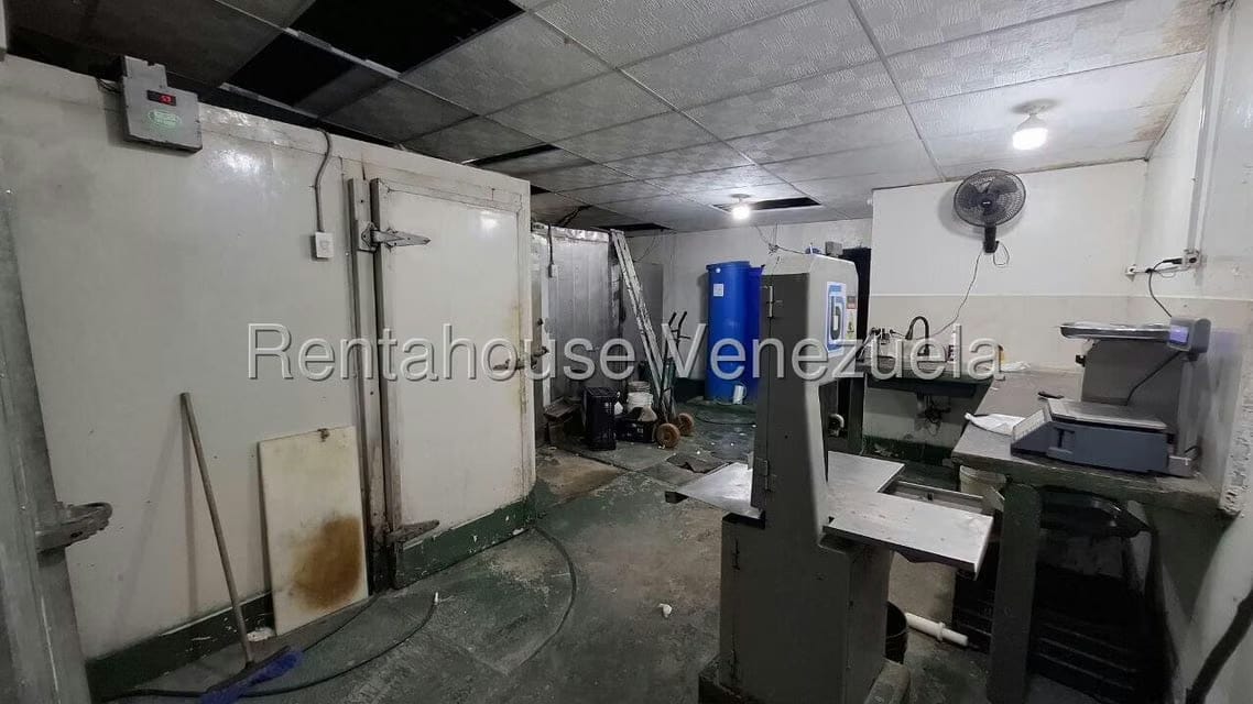 Comercial (Local Comercial) en Alquiler en Los Ruices, Distrito Metropolitano - 10