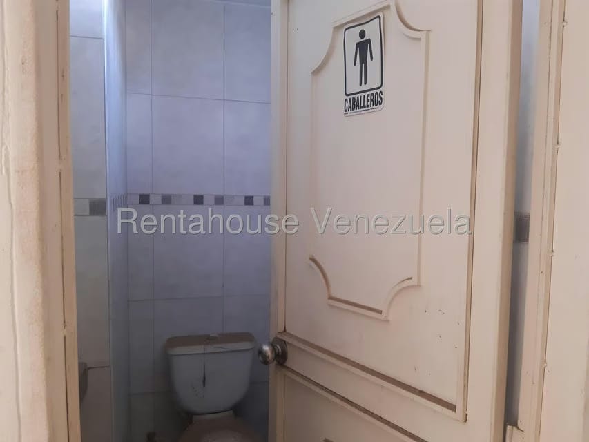 Comercial (Local Comercial) en Alquiler en Las Cabillas, Zulia - 12