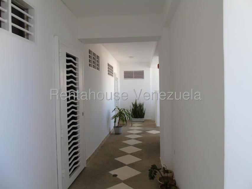 Apartamento (1 Nivel) en Venta en Playa Grande, Vargas - 13