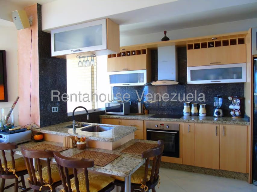 Apartamento (1 Nivel) en Venta en Playa Grande, Vargas - 17