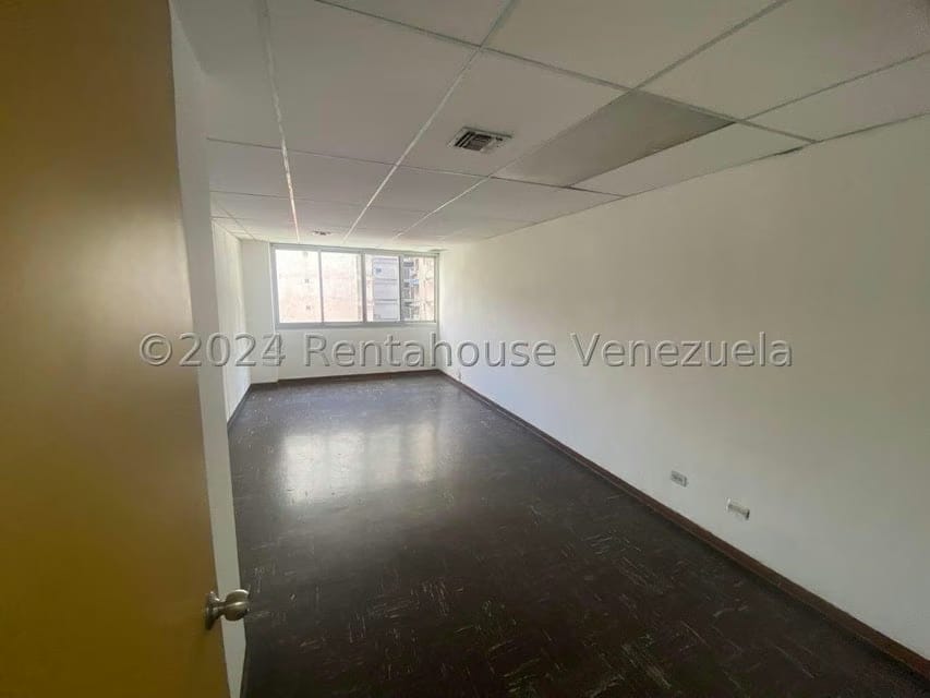 Comercial (Oficina) en Alquiler en La Candelaria, Distrito Metropolitano - 12