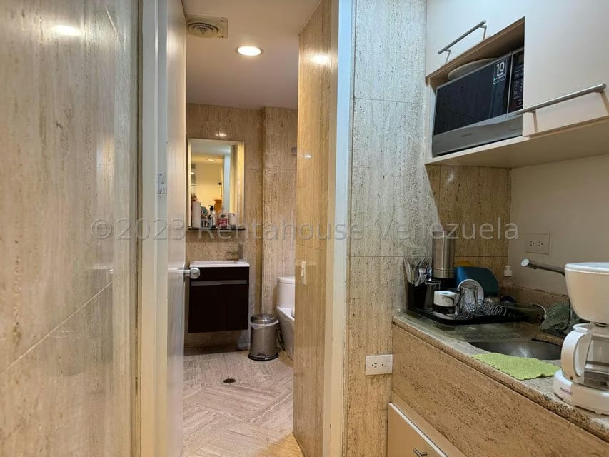 Comercial (Oficina) en Venta en Chuao, Distrito Metropolitano - 12