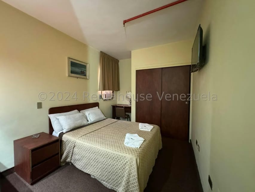 Comercial (Edificio) en Venta en El Marques, Distrito Metropolitano - 11