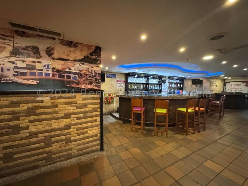 Comercial (Edificio) en Venta en El Marques, Distrito Metropolitano - 42