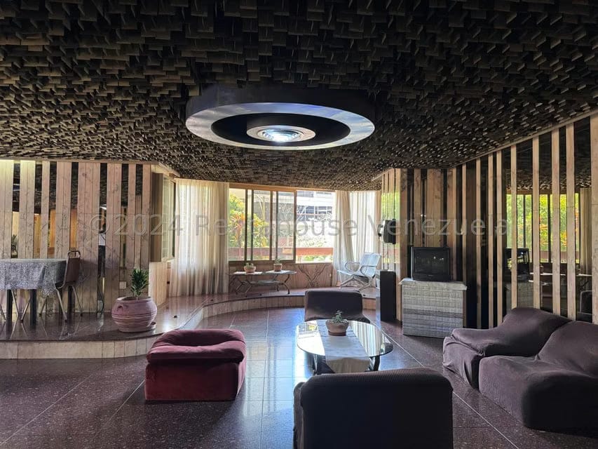 Comercial (Edificio) en Venta en El Marques, Distrito Metropolitano - 7