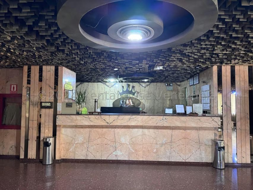 Comercial (Edificio) en Venta en El Marques, Distrito Metropolitano - 8
