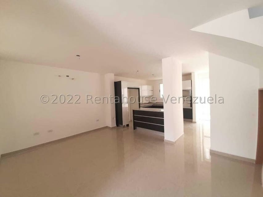 Casa (Duplex) en Venta en Villa Paris, Lara - 13