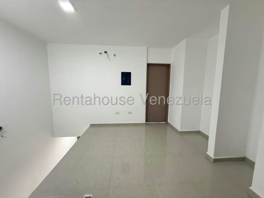 Casa (Duplex) en Venta en Villa Paris, Lara - 27